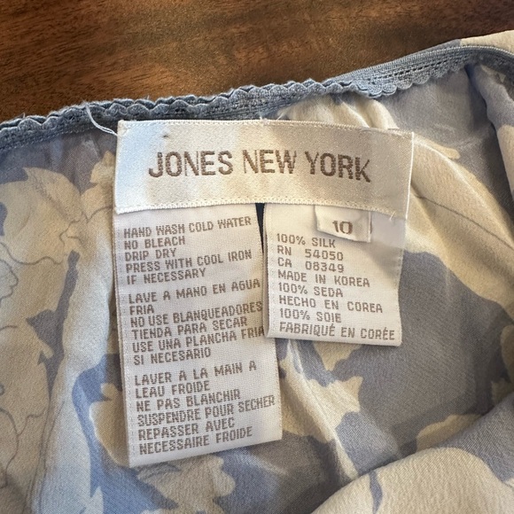 Vintage 100% silk Jones New York Periwinkle Floral A-Line Maxi Skirt Size M - Picture 2 of 2